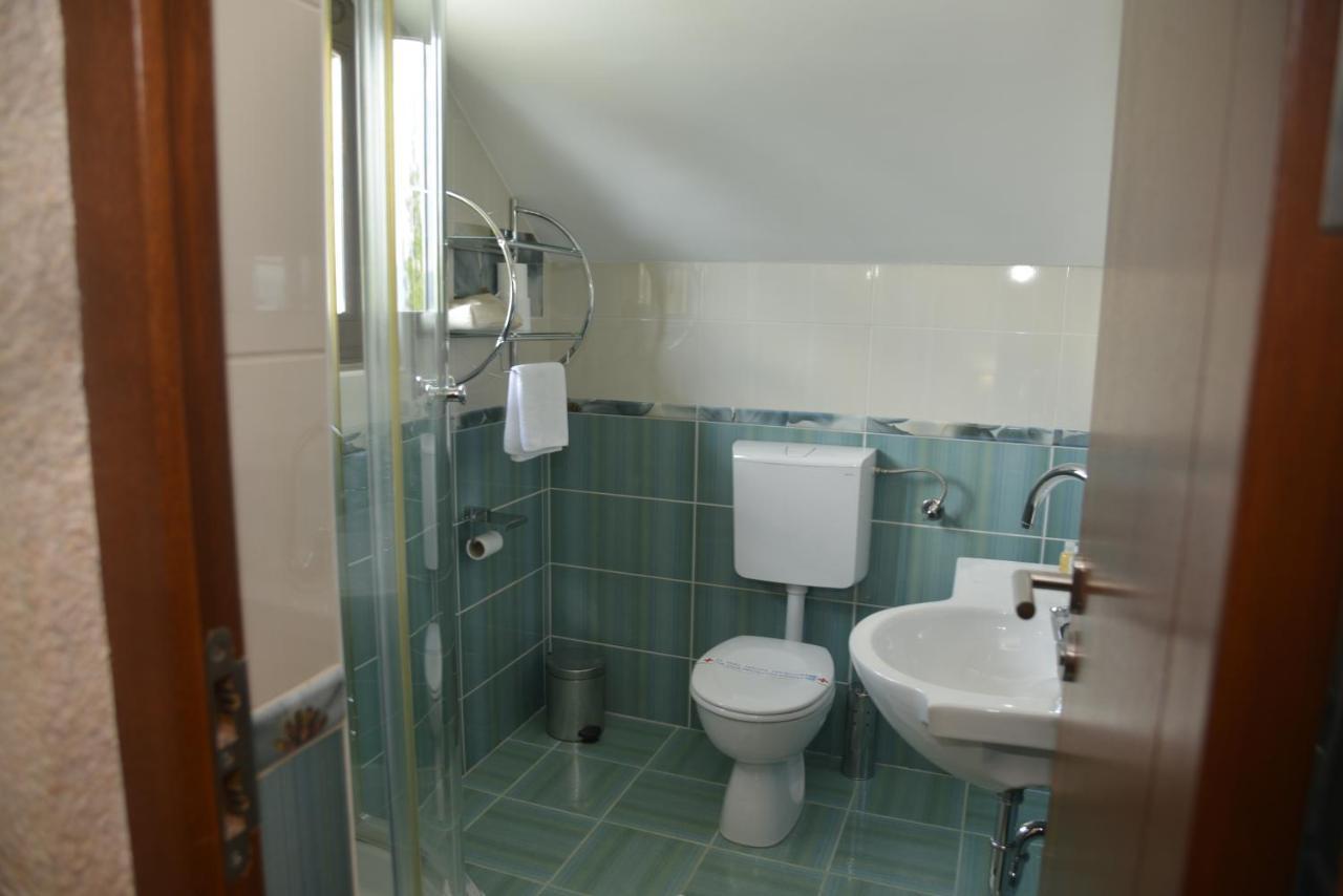 Hotel Trebjesa Nikšić Buitenkant foto